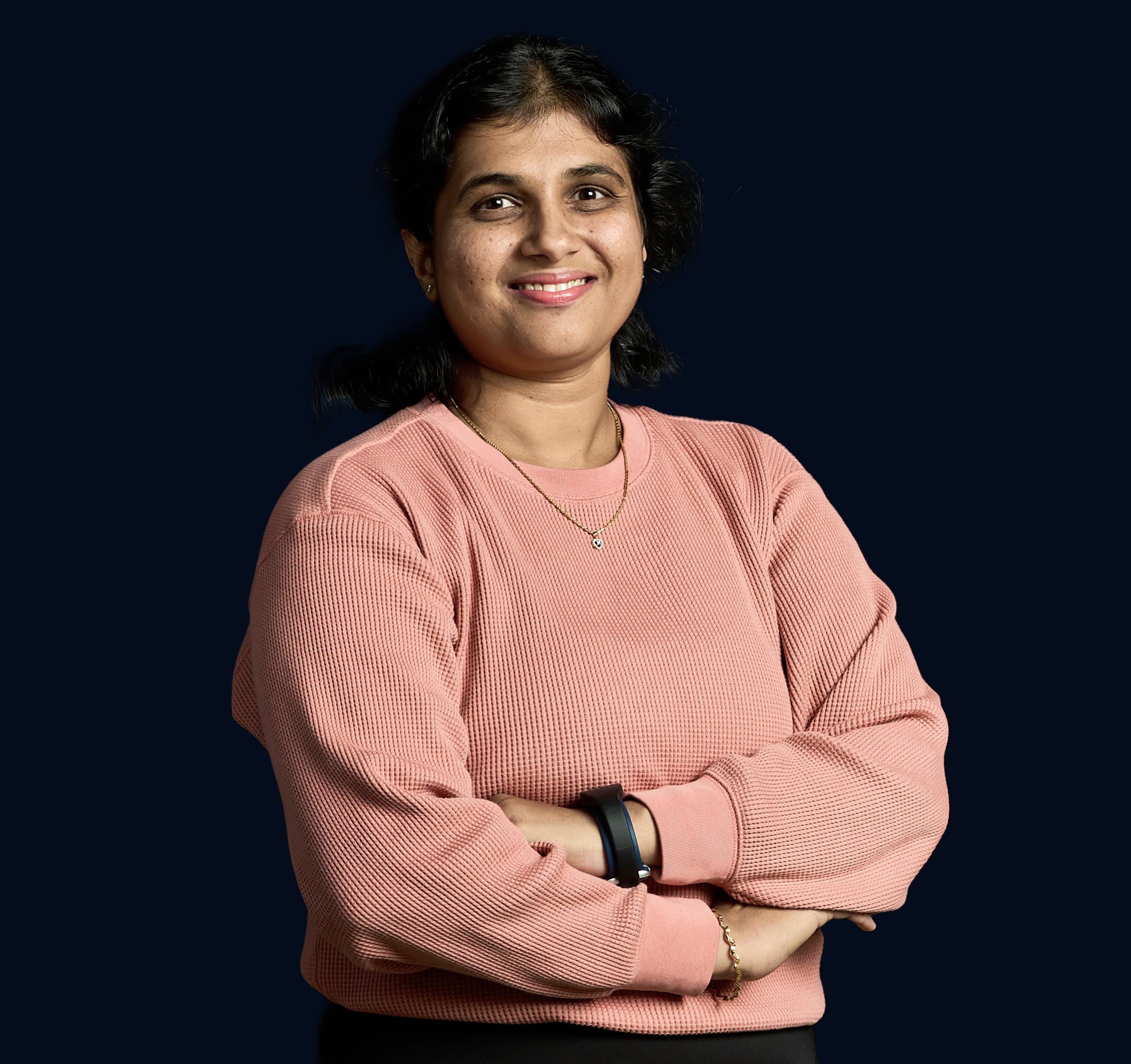Revathi Sekar head shot